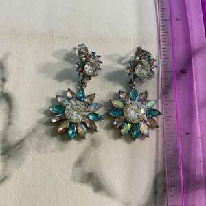 Crystal Flower Drop Earrings - Multicolor